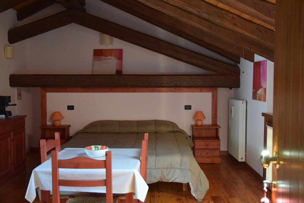 Agriturismo Domus Rustica Cormòns Cameră foto